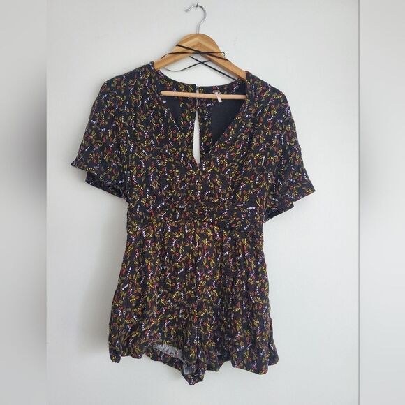 Free People Pants - Free people meet Virginia Romper fall leaf print womens size 4